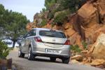 Opel Astra GTC 2005 года